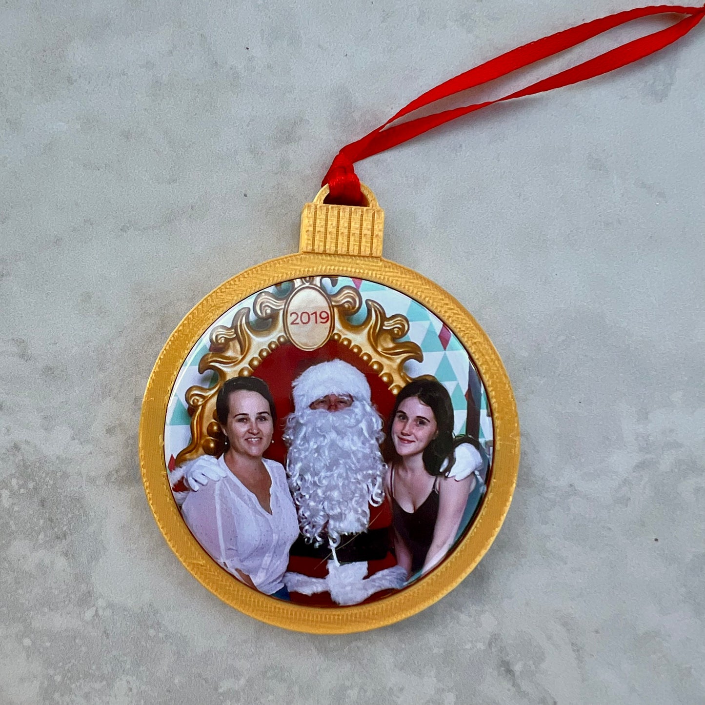 Round Magnet Ornament Frame (58mm)